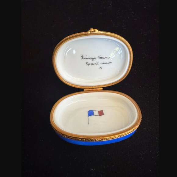 Rare Limoges France Peint Main Eiffel Tower Cobalt & Gold Eiffel Tower Clasp Box - Picture 3 of 10